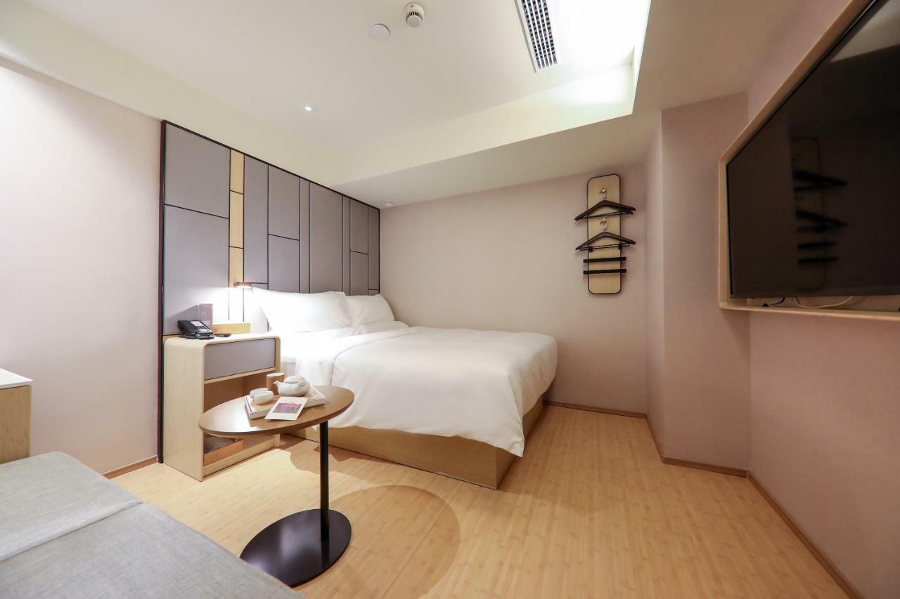 Ji Hotel Şanghay Dış mekan fotoğraf